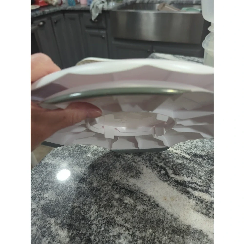 Round Wilton Lazy Susan Turntable for Cake Decorating Non Slip